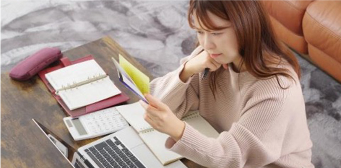 「離婚して生活していける？」「子どもの将来は大丈夫？」経済的な不安があり、別居後・離婚後の生活をうまく想像できない